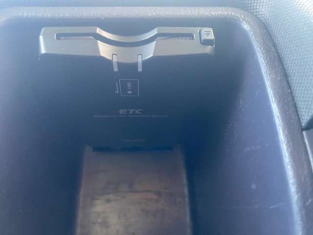 車両に関して、ご不明な点やご質問等ございましたらお気軽にご連絡下さい。無料電話0066-9757-676311までお電話いただけましたら、スタッフがお答えします。よろしくお願いします。