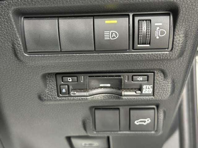 【ETC車載器】高速走行もスムーズにお支払いが可能！セットアップも当社で可能です♪