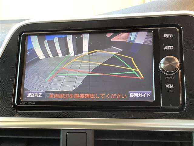 バックモニタ-も装備しております。車庫入れの苦手なお客様、もうご心配いりません。重宝してくれると思います。