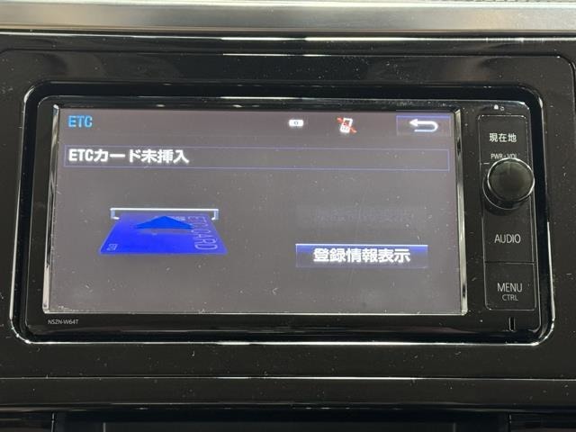 ナビ画面に連動したETCを装備しています。　過去に利用した利用料金も一目で分かって、とっても便利です。　ETCの抜き忘れ、挿し忘れも警告してくれるので安心ですね。
