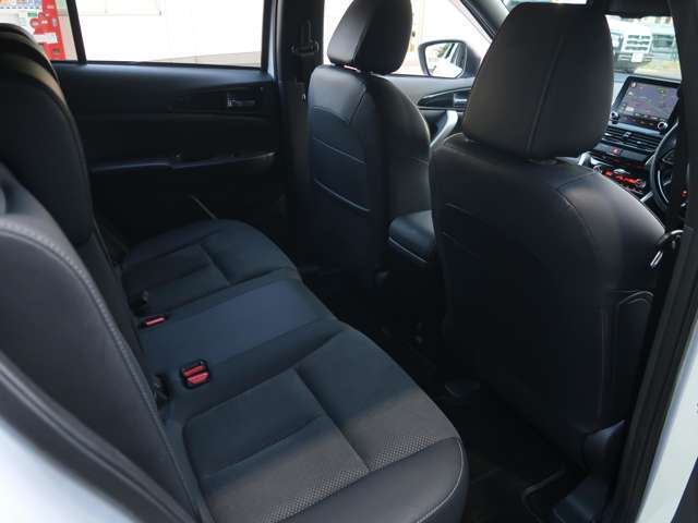 セカンドシート