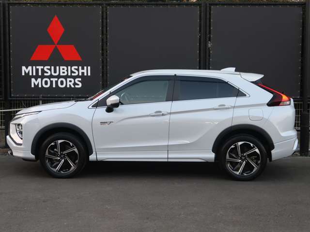 ボディーカラーはホワイトダイヤモンド（パールホワイト）