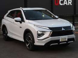 衝突被害軽減ブレーキ　車線逸脱警報　誤発進抑制機能