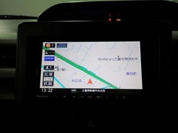 ★社外メモリーナビゲーション＆フルセグTV付きでCD＆DVD再生機能も付いてますので長距離のドライブも快適です♪詳細などお問い合わせは通話無料　0078-6002-854810　まで★
