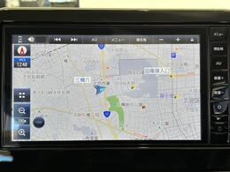 【純正ナビ】人気の純正ナビを装備しております。ナビの使いやすさはもちろん、オーディオ機能も充実！キャンプや旅行はもちろん、通勤や買い物など普段のドライブも楽しくなるはず♪