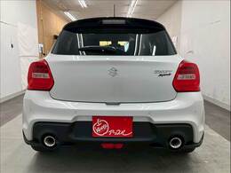 スタッフ数名がキーパーコーテイングの資格を持ってます♪お車をピカピカにしたい方はぜひ♪