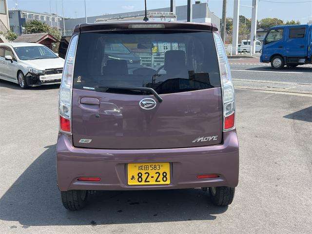 テールもかっこいいフォルム！！カスタム車にならではのかっこよさがここにある！！