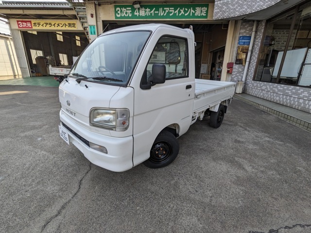 働く車、ダイハツ・ハイゼットトラックの入庫です。