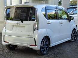 15インチAW　黒革シート　ミラー・シートヒーター　AAC　衝突・横滑り防止　禁煙車　スマートキー