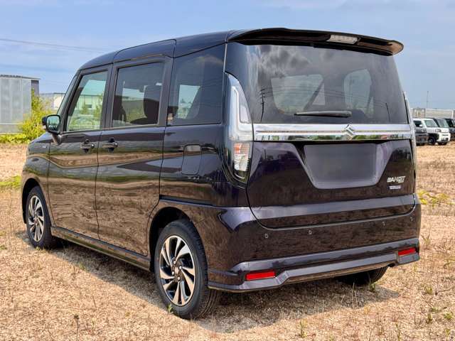 国交省の代わりに車検認定ができる「陸運局指定工場」の資格をもっており、熟練の整備士や国家資格を持った整備士が揃ってます！
