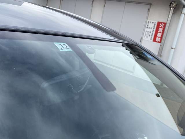 併設の中国運輸局指定民間車検工場にて、車検はもちろん、点検、修理、カーエステ、鈑金塗装など、カーライフをトータルサポート致します。