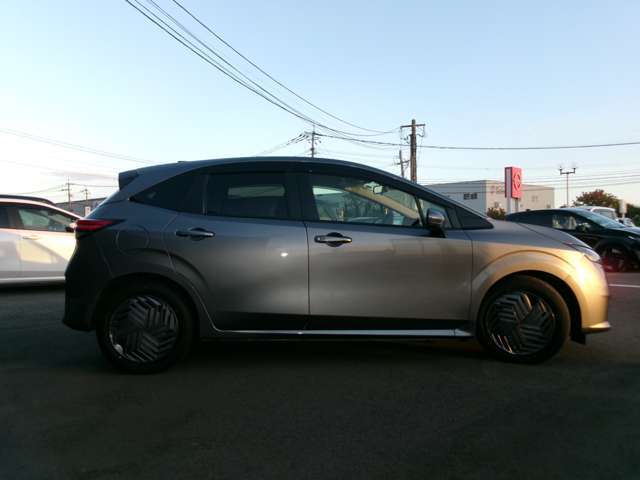 小回りが利くので狭い道でも安心でお勧めの1台です☆