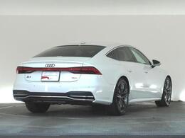 遠方へのご納車も承っております。　ご納車後は最寄のアウディ正規ディーラーで点検整備や保証修理が受けられます。