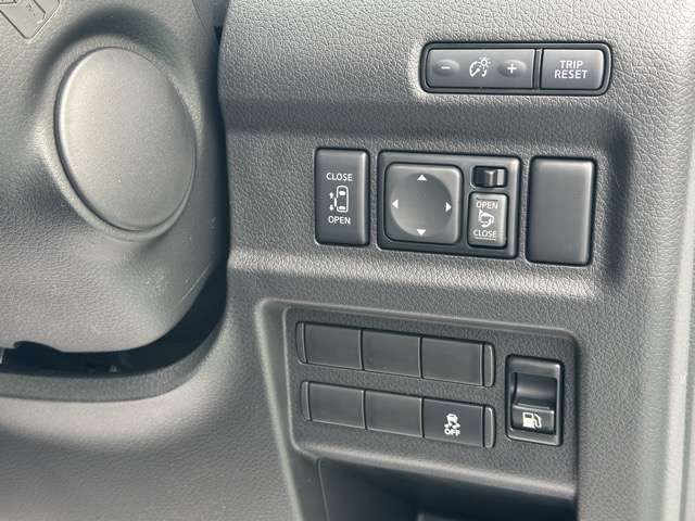 ★納車前に、当社の指定工場で納車前点検を行って納車しますので、安心してお乗りいただけます！もちろん、点検料は車両本体価格に含まれています！