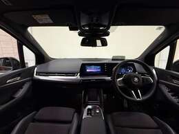 ☆センターパネルを運転席側に僅かに傾けたBMW独特のインパネ☆【駆け抜ける歓び】はここからもスタートしております☆