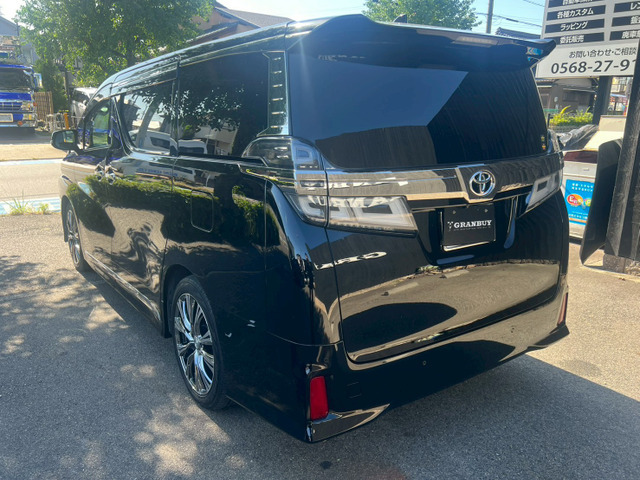 【遠方販売】 遠方販売もお任せ下さい。弊社御成約の5割が遠方のお客様です日本全国どちらにでもお車の販売・ご納車が可能でございます。