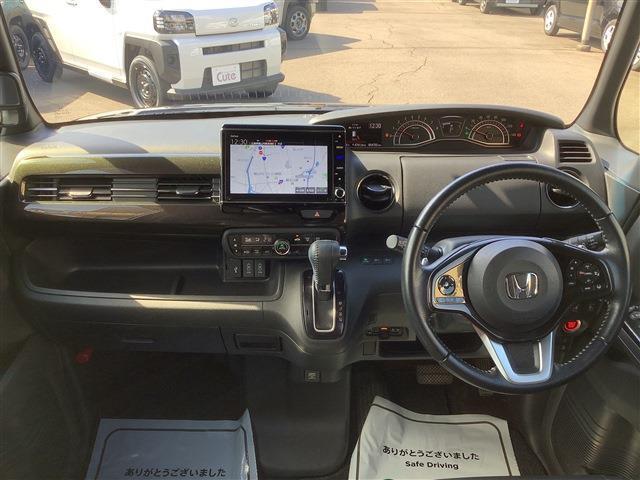 純正オプションはもちろん、ナビや、ドライブレコーダー、ETC等、お客様のご希望のオプション取付も可能♪