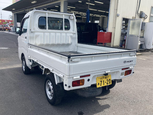 「当社のこだわり」 　グレード詐称　車種偽装(姉妹車による安価な部品交換など)による販売はしていません。ご安心下さい！
