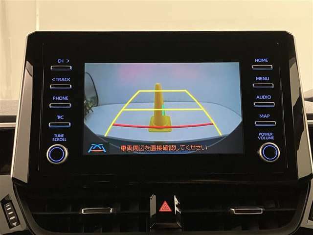 いまや必須装備「ナビゲーション」搭載！知らない場所にスイスイッとドライブ。もう、これなしではハンドルを握れませんね！でも運転中の操作は危険ですのでご注意ですね☆