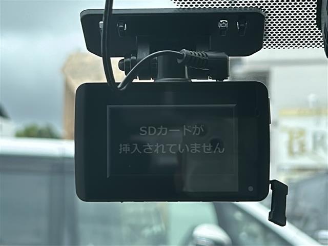 ドライブレコーダー付きなので万が一の事故した時に記録残せます！