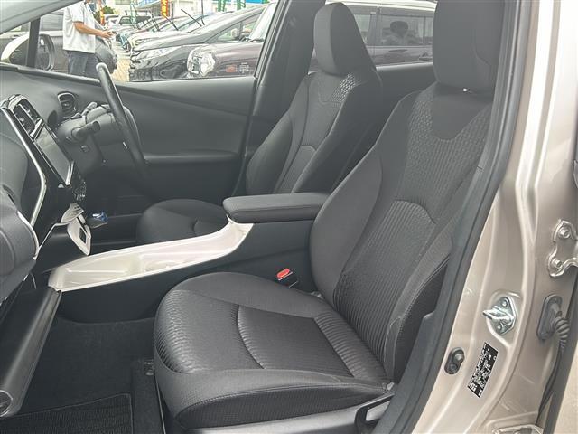 店舗にて現車の確認もいただけますので、お電話で在庫のご確認の上是非ご来店くださいませ！！！
