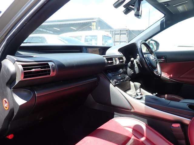 お問い合わせ・ご来店の際はカーセンサーを見た！とお伝えくださいませ。現車確認大歓迎♪お得な中古車を展示中！！
