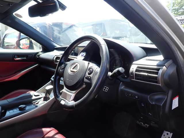 お問い合わせ・ご来店の際はカーセンサーを見た！とお伝えくださいませ。現車確認大歓迎♪お得な中古車を展示中！！
