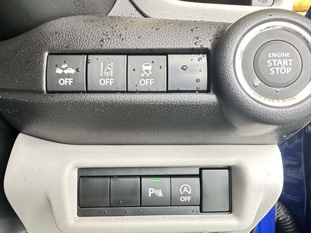 ★納車前に、専属のクリーニングスタッフが、ピッカピカにクリーニングして納車いたします！もちろん、ピッカピカの状態でお渡しするクリーニング費用も支払総額に含まれています！