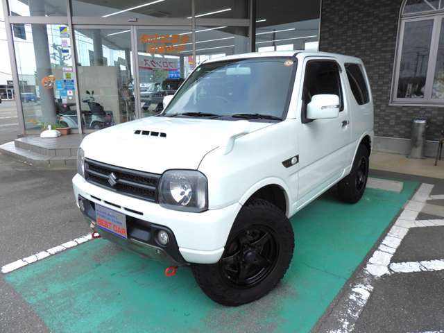 ☆雪道安心4WD☆ナビ付☆ワンオーナー☆禁煙車☆キーレスエントリー☆シートヒーター☆CD再生☆DVD再生☆