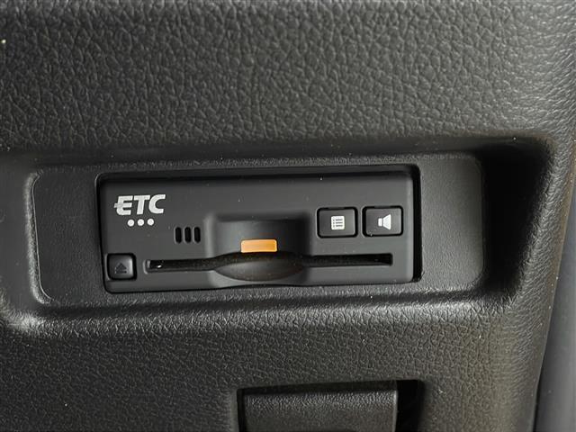 【　ETC　】今やカーライフにおける重要性はナビにも匹敵するのではないでしょうか？セットアップを行うことで利用可能になります！