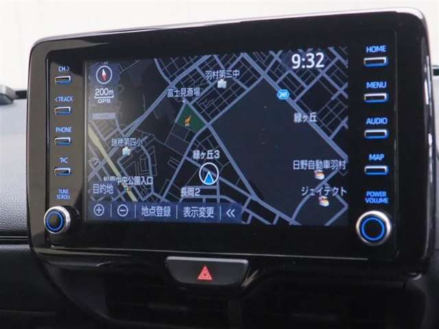 ディスプレイは8インチ