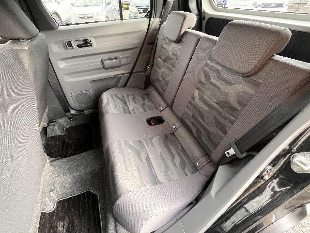 国内全メーカーの新車をお安く販売可能☆ディーラーさんより安く新車を購入したい！そんなあなたに自信を持ってご案内致します！トヨタ新車在庫有り多数ご用意出来ます。