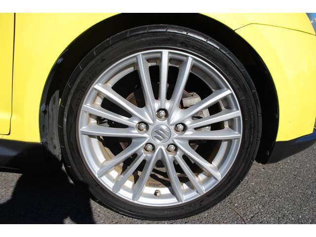 お問い合わせの際はカーセンサーネットを見たとお伝え頂けるとスムーズに対応出来ますので宜しくお願します。お問い合わせはこちらまで→049-227-5440