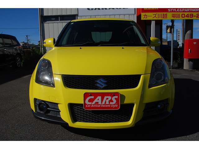 目立った汚れもなく非常に綺麗なシート。内装の状態の良さに自信あります！