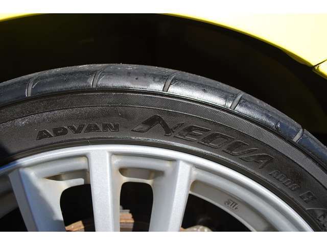 当店ではご購入してからこそのお付き合いだと考えております。ご納車後も永くお付き合いさせて頂けますよう、ご納車後のアフターサービスこそ、何より大切であると考えております。