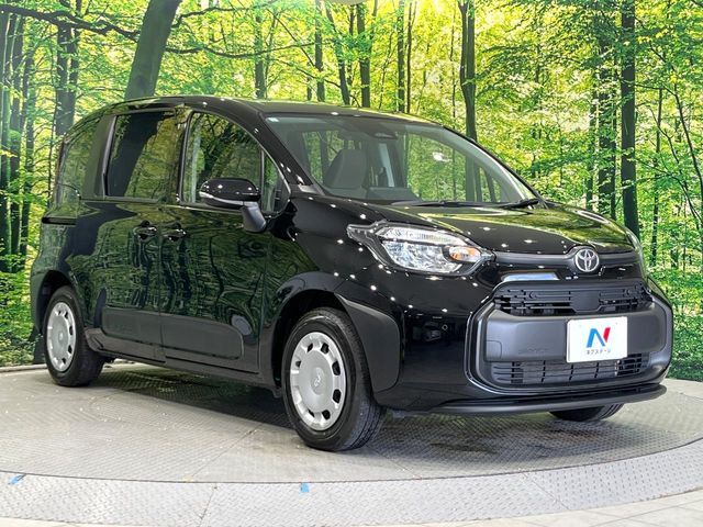 大好評のボディコーティング「弾スプラッシュコート」もご納車までに施工可能。通常のガラスコートと異なる、耐久年数6年の無機質ガラスコーティングが、ボディをキレイな状態に保ってくれます。