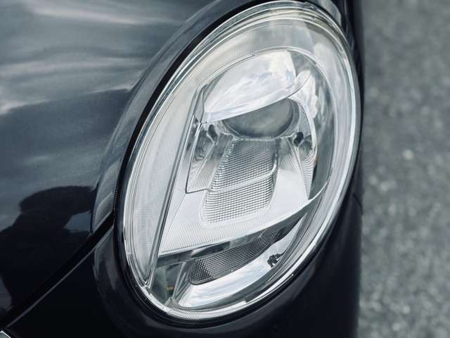 LEDヘッドライト曇りなくスッキリしてます♪