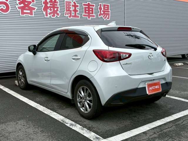 現車を確認していただき、気になる箇所はお気軽にご相談下さい。板金をしてからのご納車ももちろん出来ます！