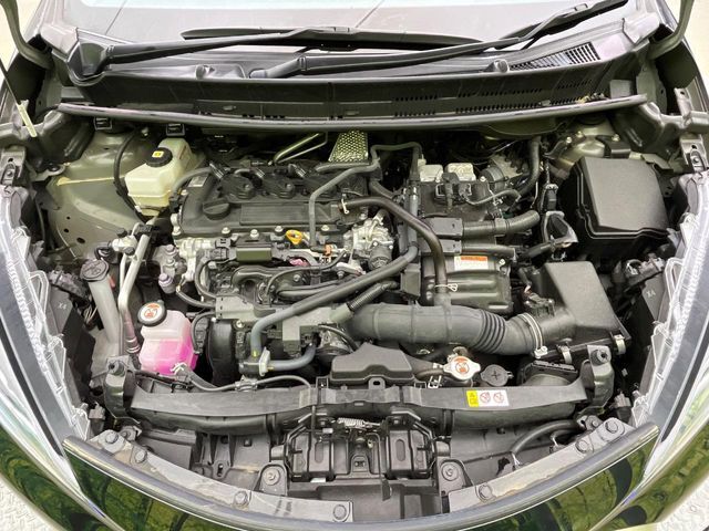親切・丁寧な専門メカニックスタッフが応対！・車検・点検整備・事故等の修理などアフターサービスも安心。お車のカスタマイズもネクステージのサービススタッフまでご相談ください！