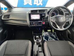 グループ総在庫数約30，000台！！全国の系列店からメーカー・車種問わずご紹介出来るので、あなたにピッタリのお車が見つかるはずです♪まずはお問い合わせ下さい☆