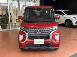 グループ年間販売台数は4，000台以上！！大量販売・大量仕入によって低価格での提供を実現しています！