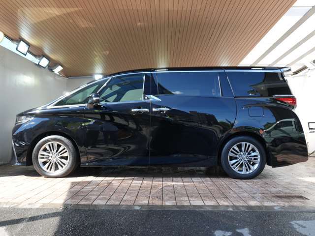 高品質低価格車、国産、輸入問わず週間10万台の中からお客様のご希望のお車をご提案致します！『買取、販売、保険、車検、板金、整備、コーティング』など、車のことはすべてお任せください。