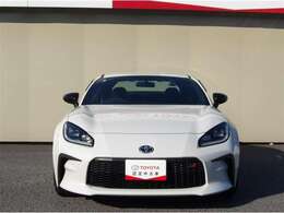 ワイド＆ローのスタイルで走行安定性もばっちりです。運転しやすくロングドライブも安心です。