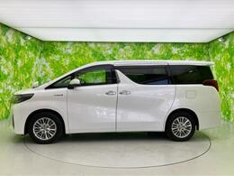 WECARSの在庫ページをご覧いただき誠にありがとうございます！WECARSは「お客様第一」をモットーにお客様のカーライフを全力でサポートいたします！