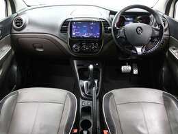 限定車　レザーシート　シートヒーター　フルセグナビ　Bluetooth　バックカメラ　ETC　オートライト　純正アルミホイール　オートエアコン　クルーズコントロール　アイドリングストップ