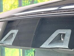 【スズキ　セーフティサポート】走行中に前方の車両等を認識し、衝突しそうな時は警報とブレーキで衝突回避と被害軽減をアシスト。より安全にドライブをお楽しみいただけます。