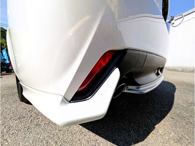 TRDリヤエアロになります！！後方からの見た目もオシャレです！！