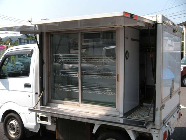 ☆装備充実の1台☆ぜひ現車をご覧ください☆