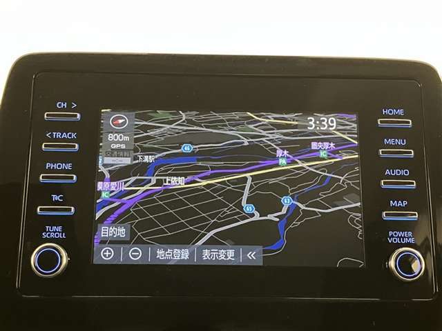 いまや必須装備「ナビゲーション」搭載！知らない場所にスイスイッとドライブ。もう、これなしではハンドルを握れませんね！でも運転中の操作は危険ですのでご注意ですね☆
