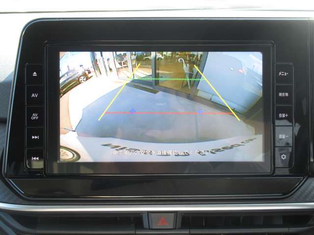 バックカメラ搭載で駐車も楽ちん。